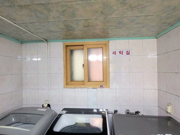 남양주 세탁실 창문형 환풍기 설치 시공 전